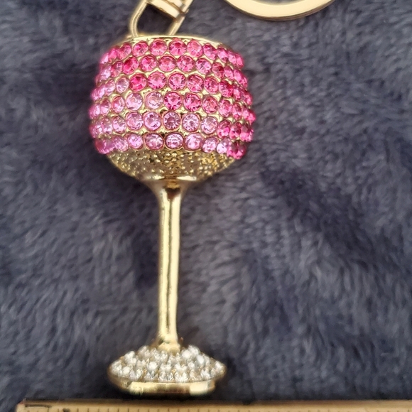 🍷🍷PINK KEY OR PURSE CHAIN BLING - Picture 4 of 8